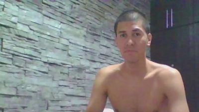 Sexylatin64 live cam on Cam4