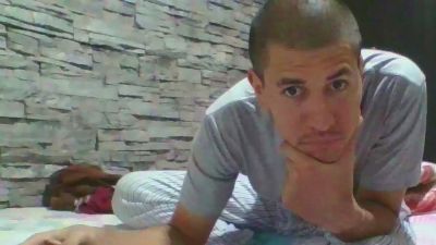 Sexylatin64 live cam on Cam4