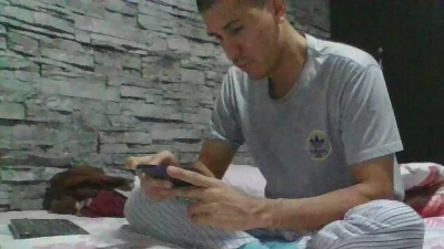 Sexylatin64 live cam on Cam4