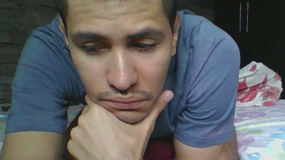 Sexylatin64 live cam on Cam4