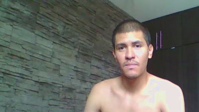 Sexylatin64 live cam on Cam4