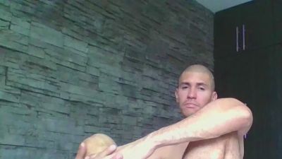 Sexylatin64 live cam on Cam4