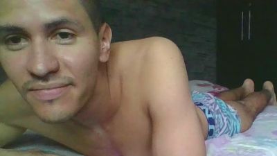 Sexylatin64 live cam on Cam4