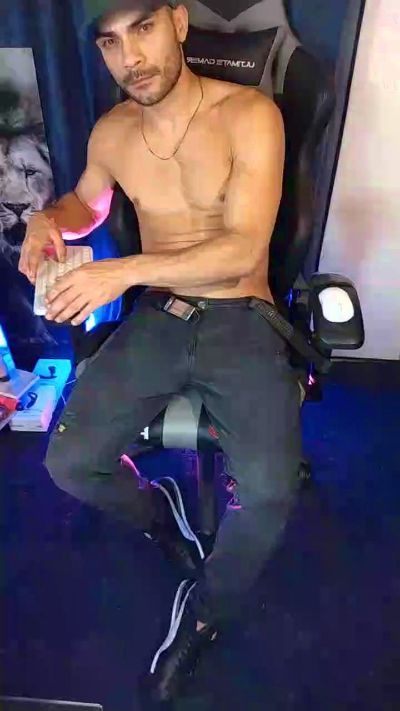 live voyeur Sexylatinogay