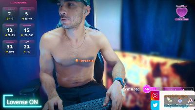 Sexylatinogay live cam on Cam4
