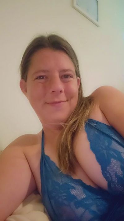 Sexymama365 live cam on Cam4
