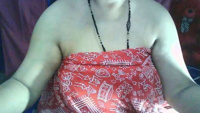 Sexypooja69 live cam on Cam4