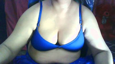 Sexypooja69 live cam on Cam4