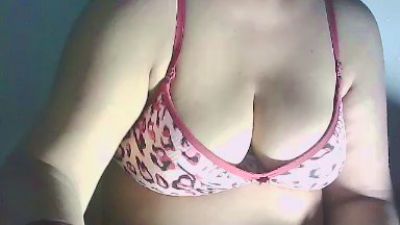 Sexypooja69 live cam on Cam4
