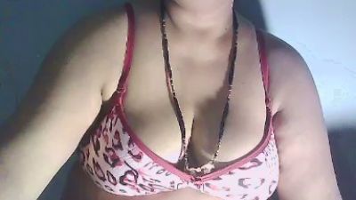 Sexypooja69 live cam on Cam4