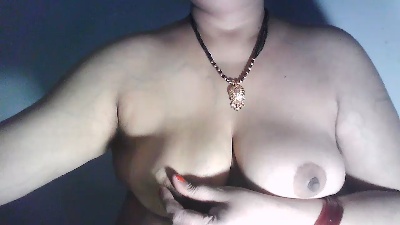 Sexypooja69 live cam on Cam4