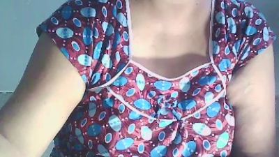 Sexypooja69 live cam on Cam4
