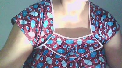 Sexypooja69 live cam on Cam4