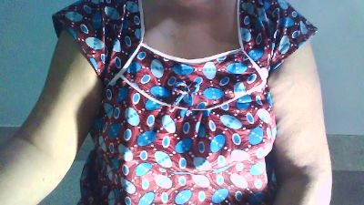 Sexypooja69 live cam on Cam4