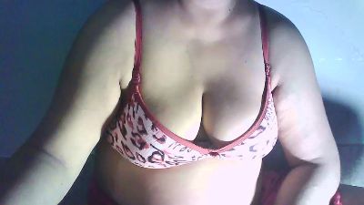 Sexypooja69 live cam on Cam4