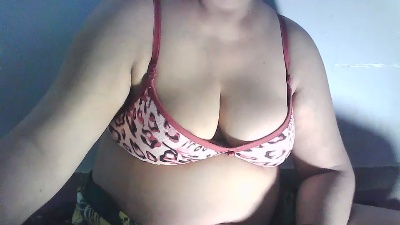 Sexypooja69 live cam on Cam4