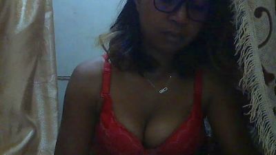 Sexyrachelhot live cam on Cam4