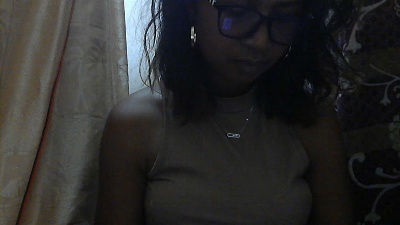 Sexyrachelhot live cam on Cam4