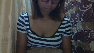 Sexyrachelhot live cam on Cam4