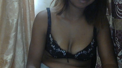 Sexyrachelhot live cam on Cam4