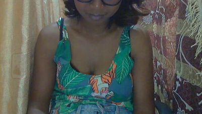 Sexyrachelhot live cam on Cam4