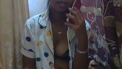 Sexyrachelhot live cam on Cam4