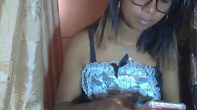 Sexyrachelhot live cam on Cam4