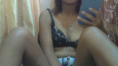 Sexyrachelhot live cam on Cam4