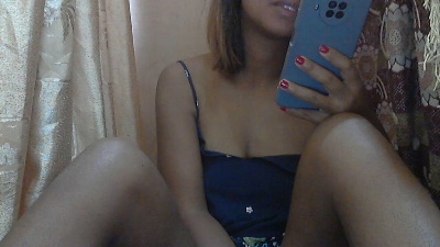 Sexyrachelhot live cam on Cam4