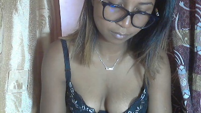 Sexyrachelhot live cam on Cam4