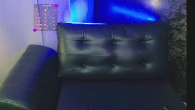 Shadai_Ross live cam on Cam4