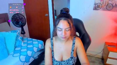 Shadai_Ross live cam on Cam4