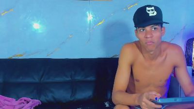 Shadel_sexx live cam on Cam4