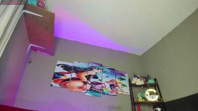 Shadia_Squirt live cam on Cam4