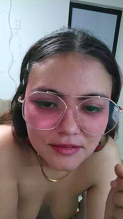 Shai3001 live cam on Cam4