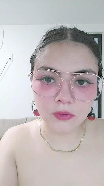 Shai3001 live cam on Cam4