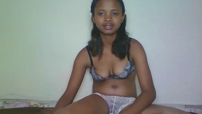 Profile and Statistics for Shaina69 on Cam4