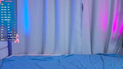 ShainaTrump live cam on Cam4