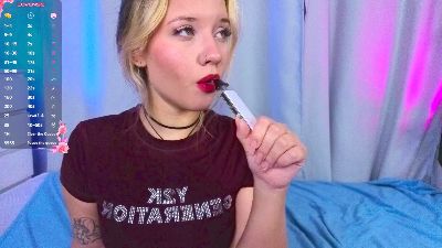 ShainaTrump live cam on Cam4