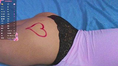 ShainaTrump live cam on Cam4