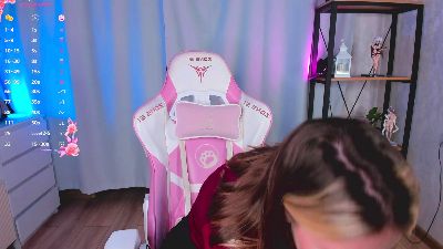 ShainaTrump live cam on Cam4