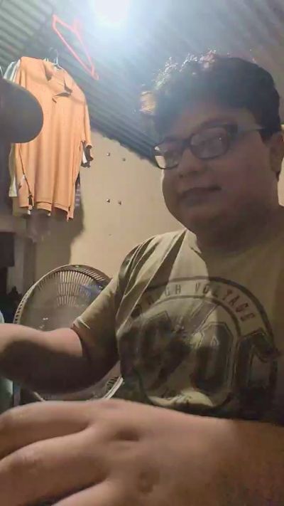 Shalnark1999 live cam on Cam4
