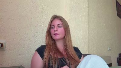 ShamekaMartian live cam on Cam4