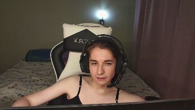 ShanBury live cam on Cam4
