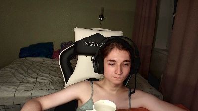 ShanBury live cam on Cam4