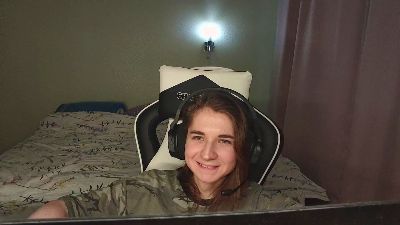 ShanBury live cam on Cam4