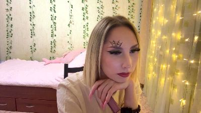 ShanGreenlee live cam on Cam4