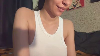 ShanekaPetitti live cam on Cam4