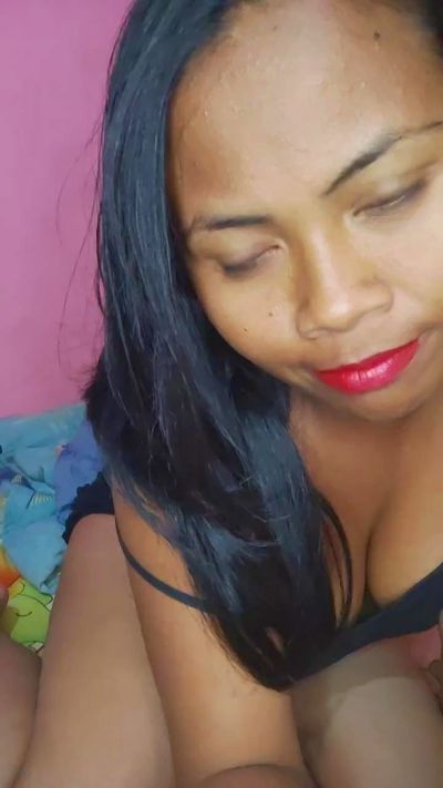Shaniaha live cam on Cam4