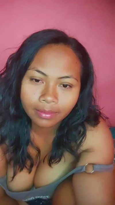 Shaniaha live cam on Cam4